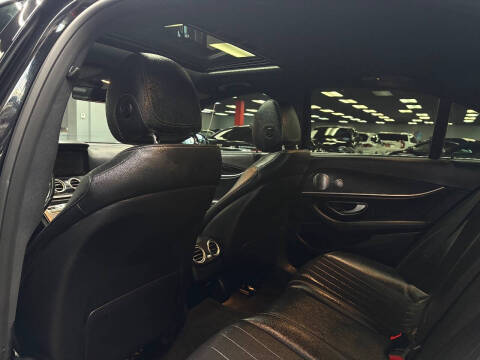 2019 Mercedes-Benz E-Class E 300