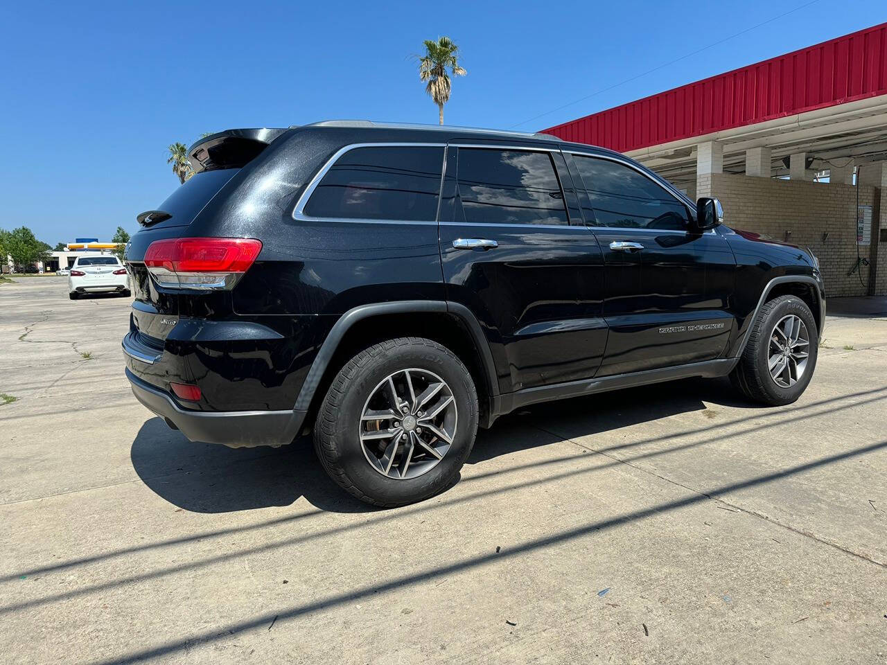 2017 Jeep Grand Cherokee for sale at Falasteen Motors in La Place, LA