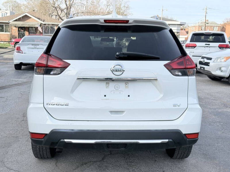 2018 Nissan Rogue S
