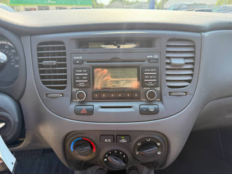 2009 Kia Rio5