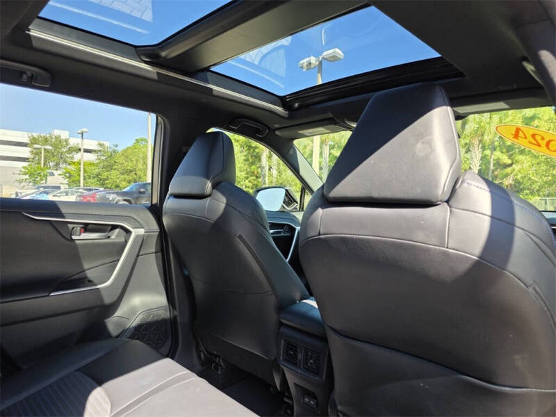 2024 Toyota RAV4 Hybrid XSE