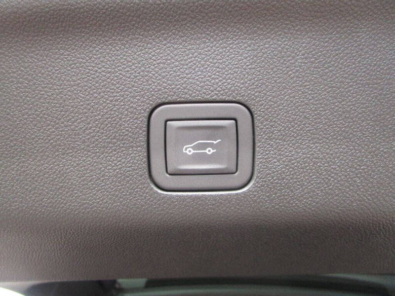 2025 GMC Yukon XL Elevation
