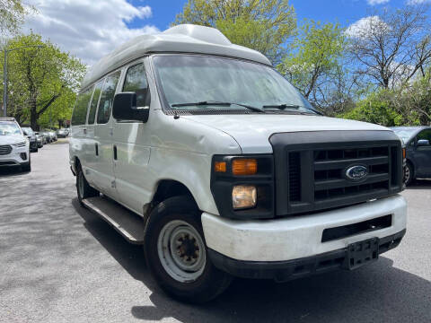 2011 Ford E-Series E-150