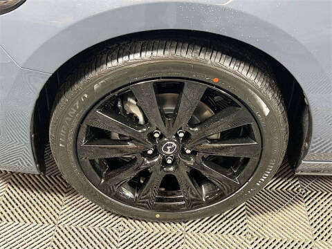 2025 Mazda Mazda3 Sedan 2.5 S Carbon Edition