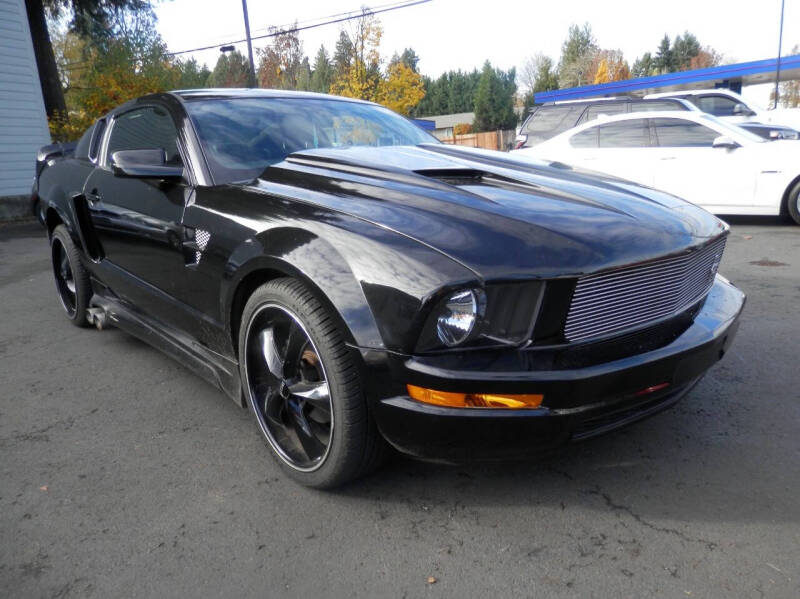 2006 Ford Mustang V6 Deluxe