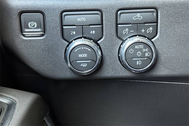 2026 GMC Sierra 1500 Elevation Standard