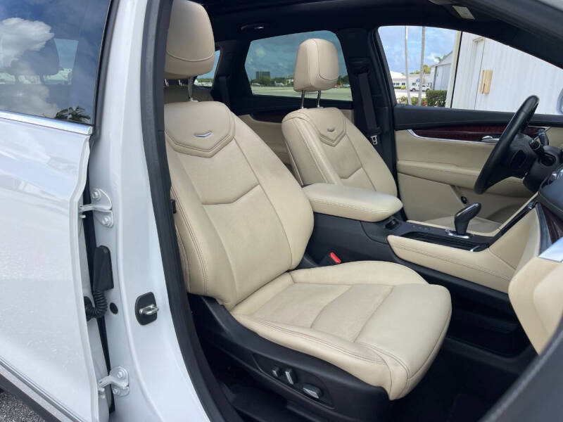 2018 Cadillac XT5 Luxury