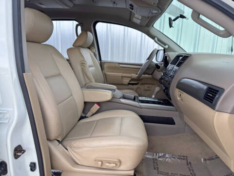 2013 Nissan Armada SV