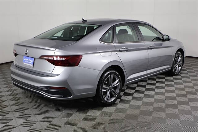 2024 Volkswagen Jetta SE