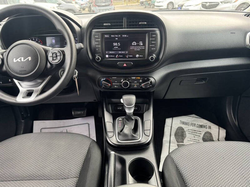 2022 Kia Soul LX