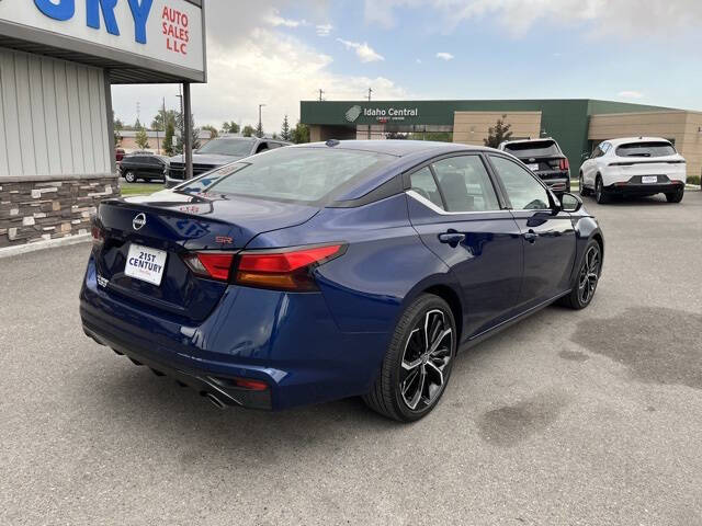 2024 Nissan Altima 2.5 SR