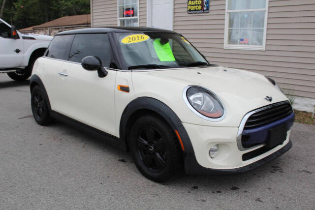 2016 MINI Hardtop 2 Door Cooper