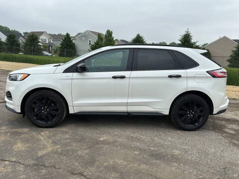 2021 Ford Edge for sale at Auto Center of Columbus in Columbus OH