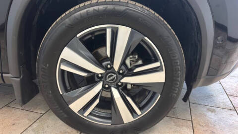 2022 Nissan Rogue SL