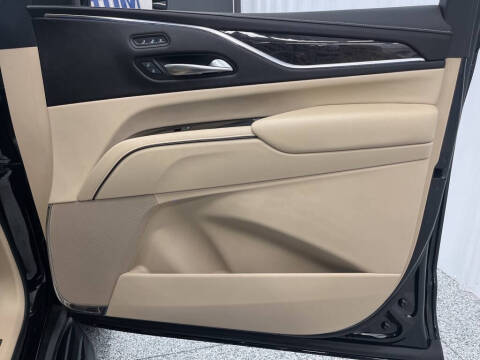 2022 Cadillac Escalade ESV Premium Luxury