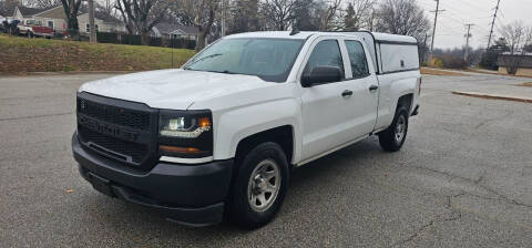 2017 Chevrolet Silverado 1500 for sale at EXPRESS MOTORS in Grandview MO