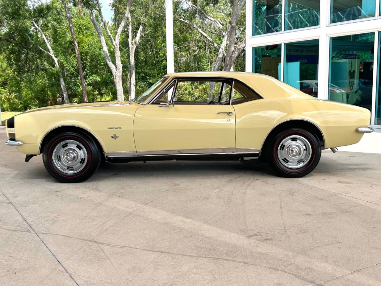 1967 Chevrolet Camaro 9
