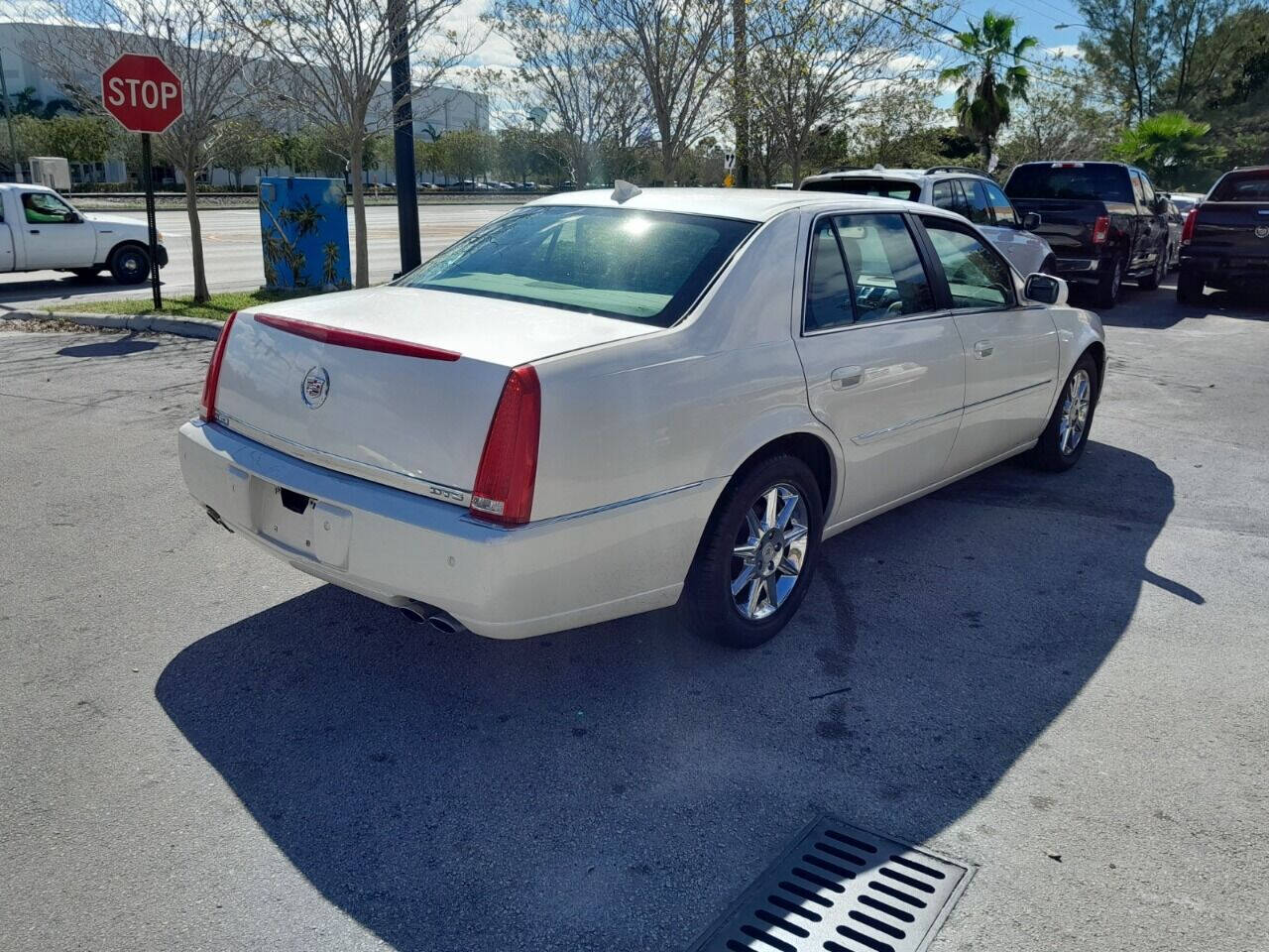 2011 Cadillac DTS  - $9,950