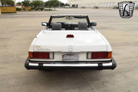 1984 Mercedes-Benz 380-Class 380 SL