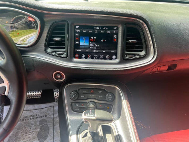 2017 Dodge Challenger R/T