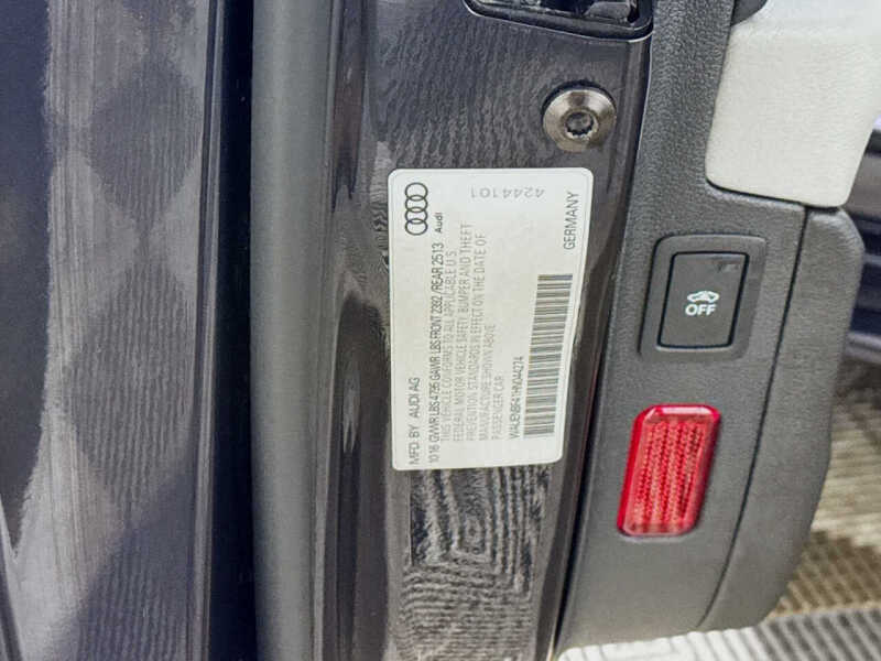 2017 Audi A4 2.0T quattro Premium Plus