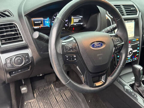 2018 Ford Explorer Sport