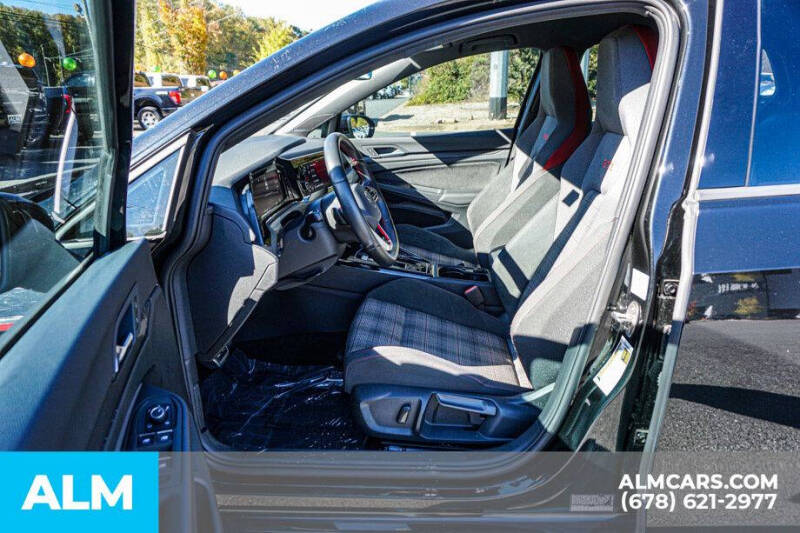 2024 Volkswagen Golf GTI S