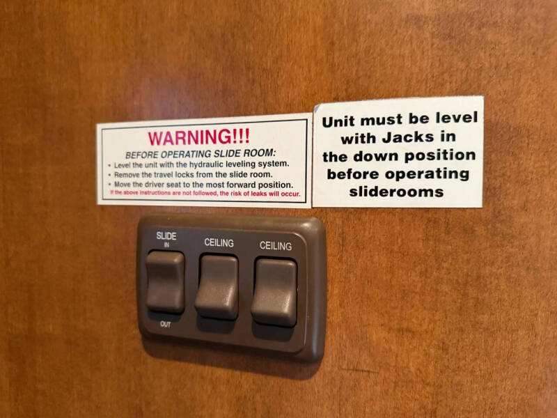 2012 Freightliner XCS Chassis