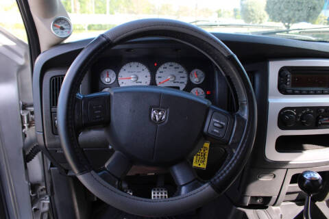 2005 Dodge Ram 1500 SRT-10