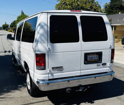 2009 Ford E-Series E-350 SD