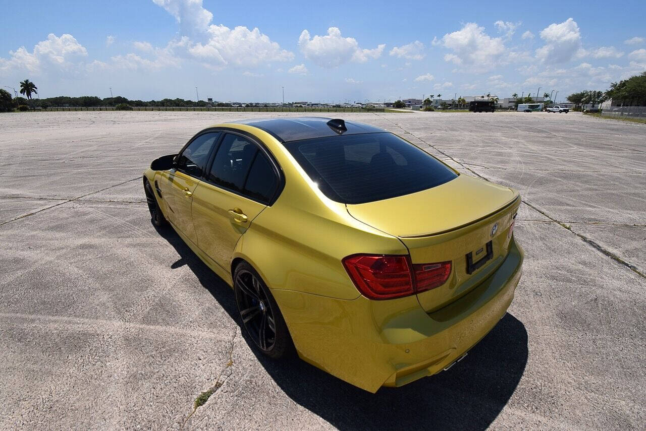 2015 BMW M3 23