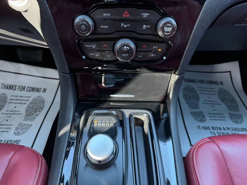 2021 Chrysler 300 S V8