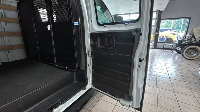 2020 GMC Savana 2500