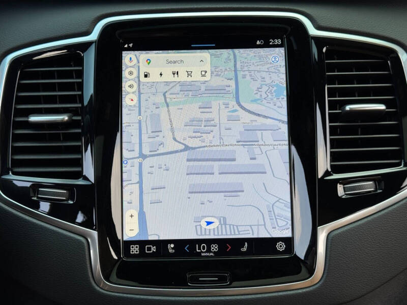 2024 Volvo XC90 Recharge T8 Ultimate Bright Theme 7P