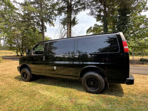 2017 GMC Savana 2500