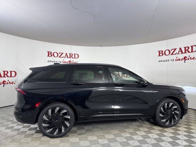 2025 Lincoln Nautilus Reserve