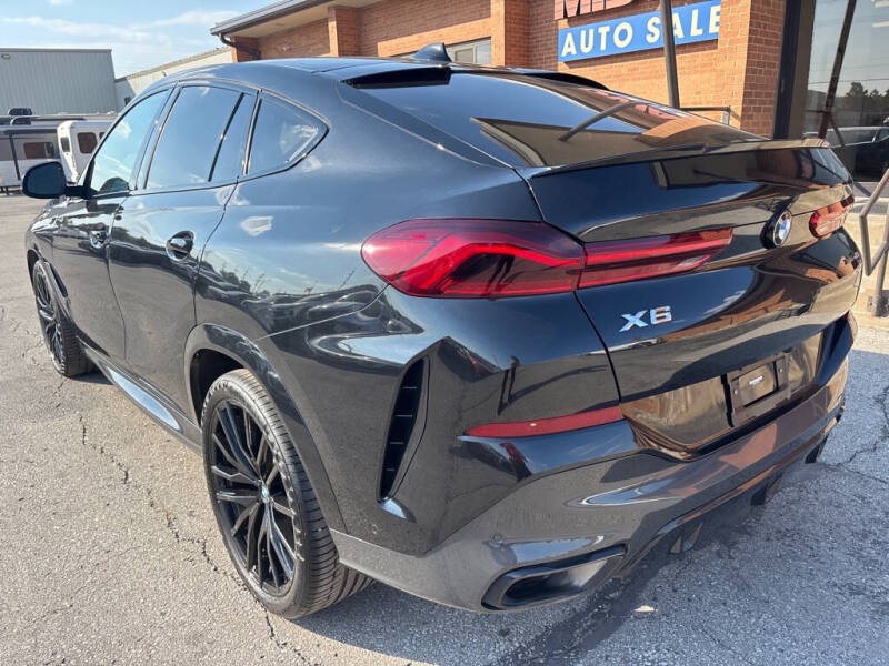 2023 BMW X6 xDrive40i
