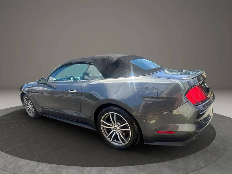 2016 Ford Mustang EcoBoost Premium