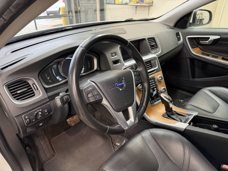 2016 Volvo S60 T5 Drive-E Inscription