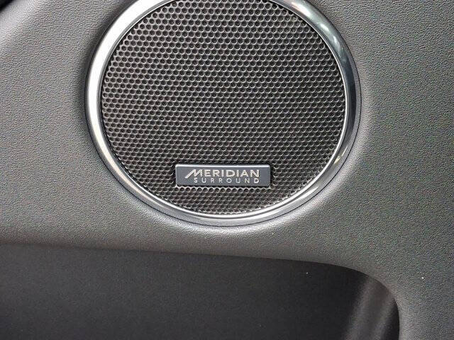 2025 Land Rover Discovery Sport P250 Dynamic SE