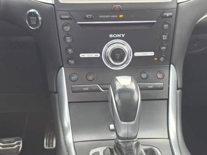 2017 Ford Edge Sport