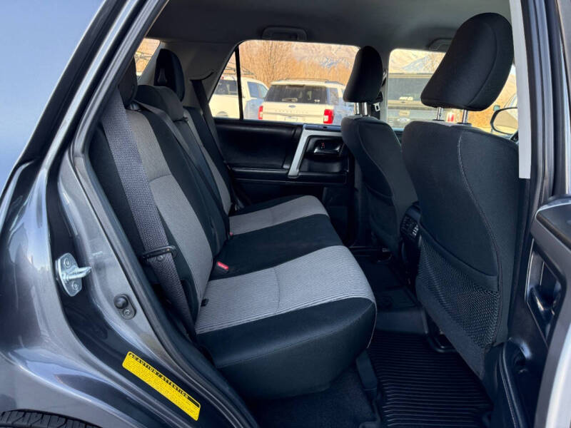 2019 Toyota 4Runner SR5