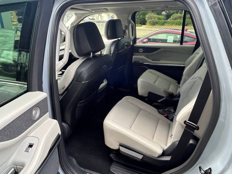 2025 Lincoln Navigator Reserve