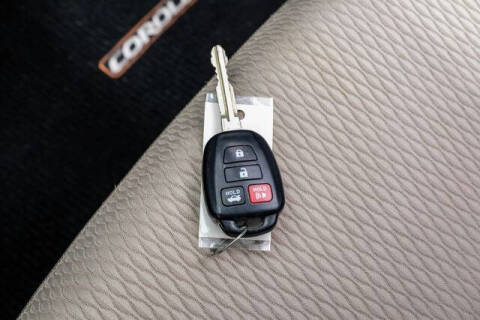 2015 Toyota Corolla LE