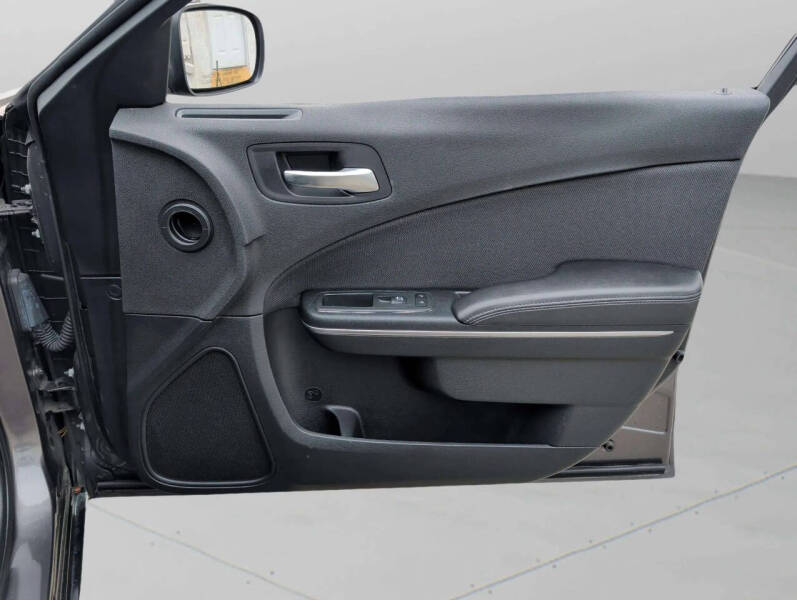 2018 Dodge Charger SXT