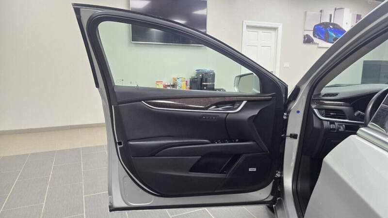 2016 Cadillac XTS Luxury