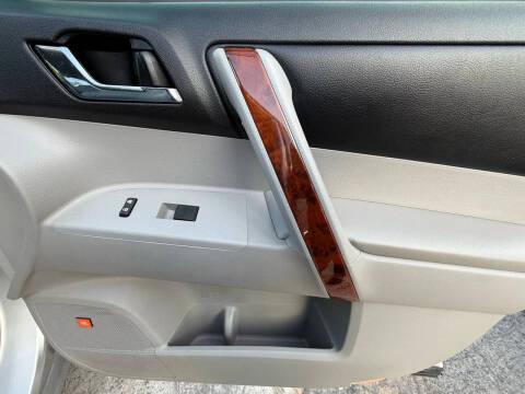 2012 Toyota Highlander Limited