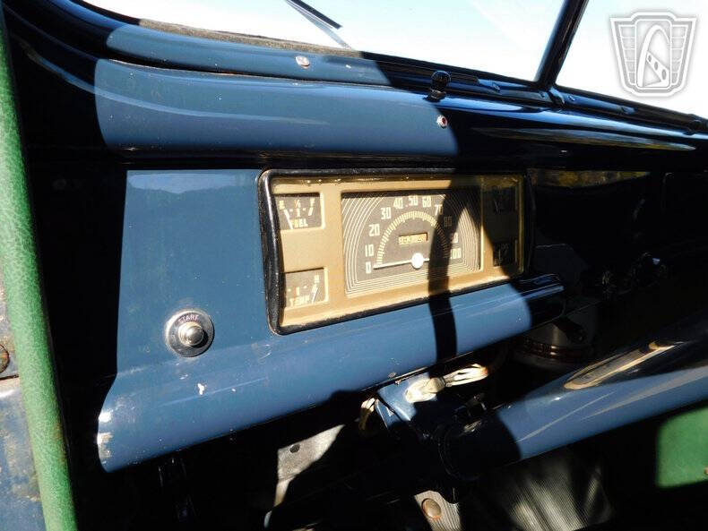 1946 Ford F-100