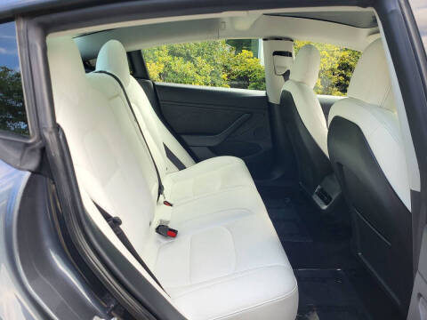 2022 Tesla Model 3 Long Range