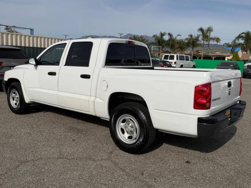2006 Dodge Dakota ST